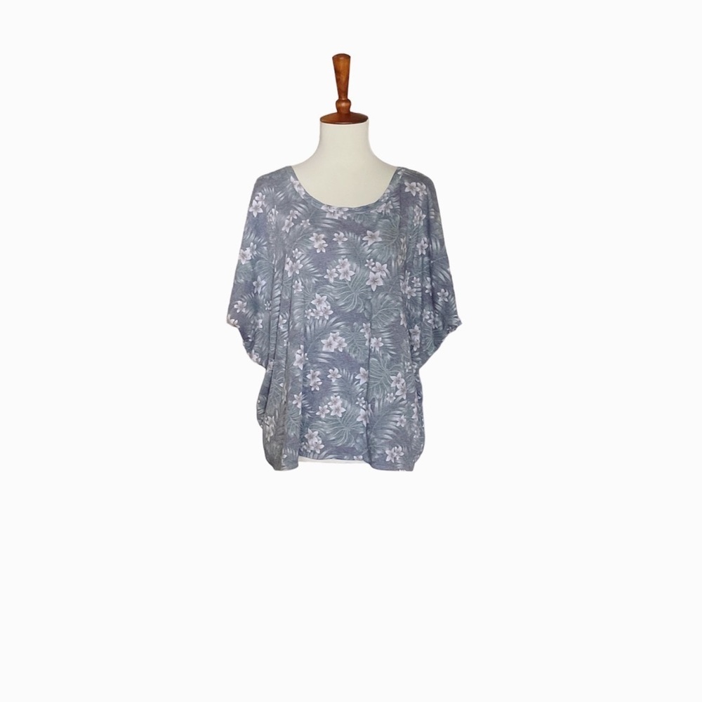 Chaser Vintage Jersey Boxy Deep Scoop Back Tee Size Medium Floral‎